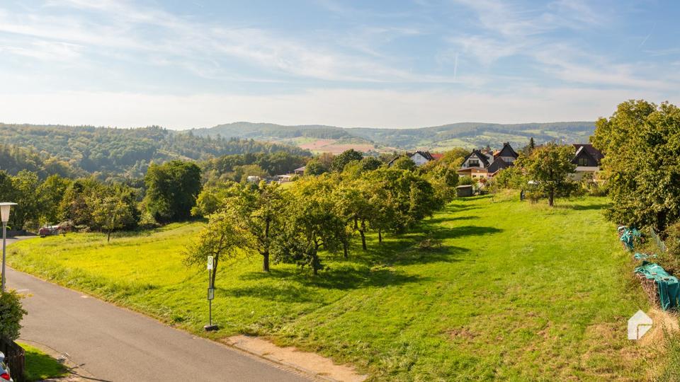 Thumbnail-DAXBERG Lichtdurchflutete Wohnung über zwei Etagen mit EBK und Balkon