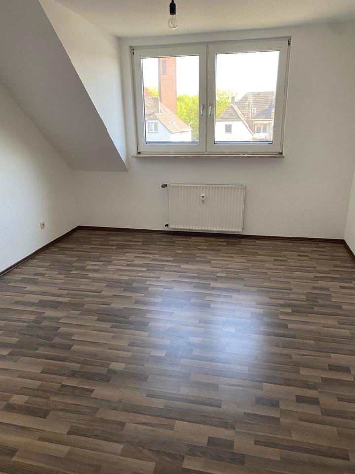 Thumbnail-Gepflegte 2-Zimmer-KDB-Wohnung in Duisburg-Meiderich