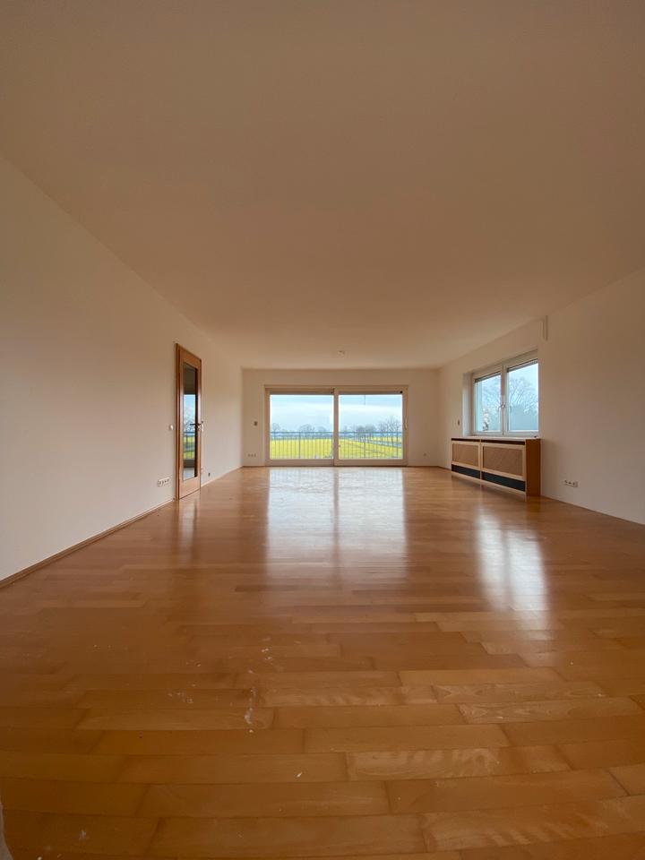 Thumbnail-Ennigerloh, Wohnung 100 qm mit Balkon und Einbauküche