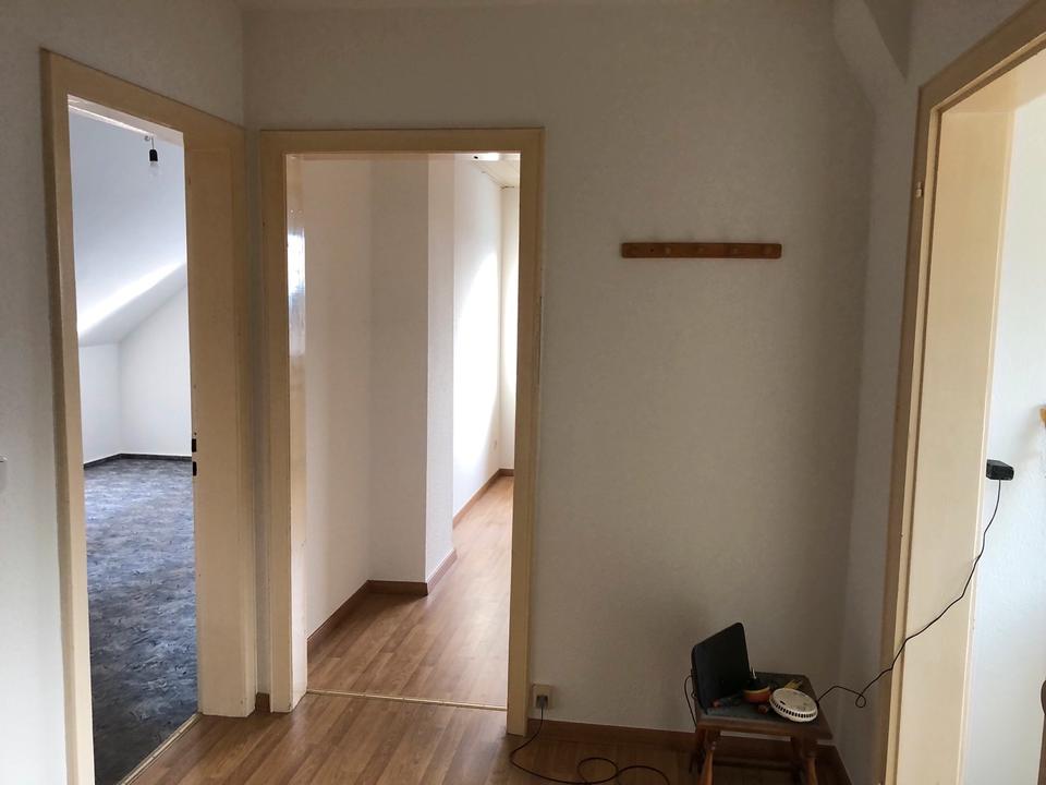 Thumbnail-Helle Dachgeschosswohnung in ruhiger Ortsrandlage