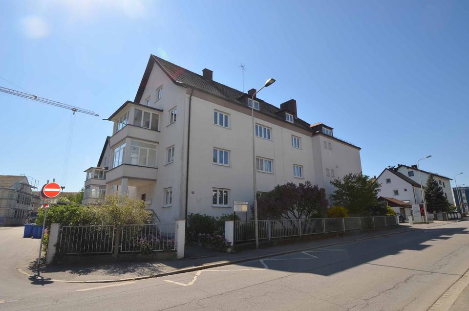 Thumbnail-3-Zi.-Dachgeschosswohnung in Deggendorf - Sofort beziehbar!