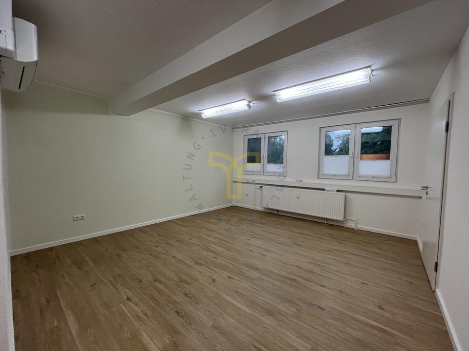 Thumbnail-Attraktive Gewerbefläche im Ärztezentrum Gifhorn-Winkel – ideal für Büro oder Praxis