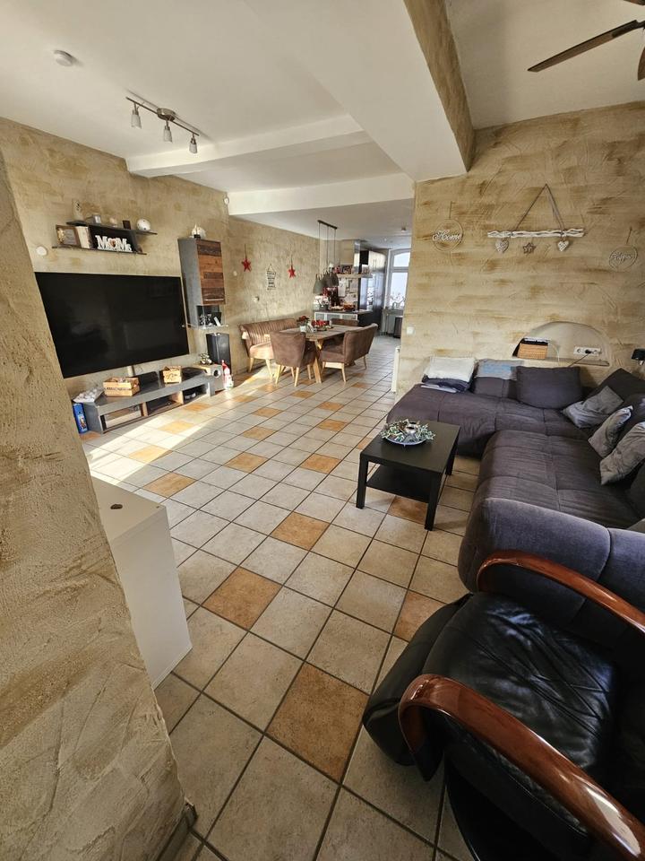 Thumbnail-Einfamilienhaus mit Einliegerwohnung +Provisionsfrei+