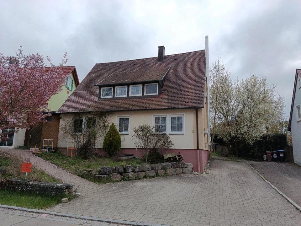 Thumbnail-Familienfreundliches Einfamilienhaus mit 6,5 Zimmern