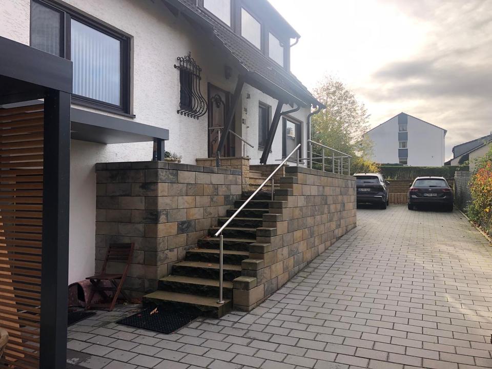 Thumbnail-3-Zimmer Dachgeschosswohnung mit Balkon in der Berghofermark