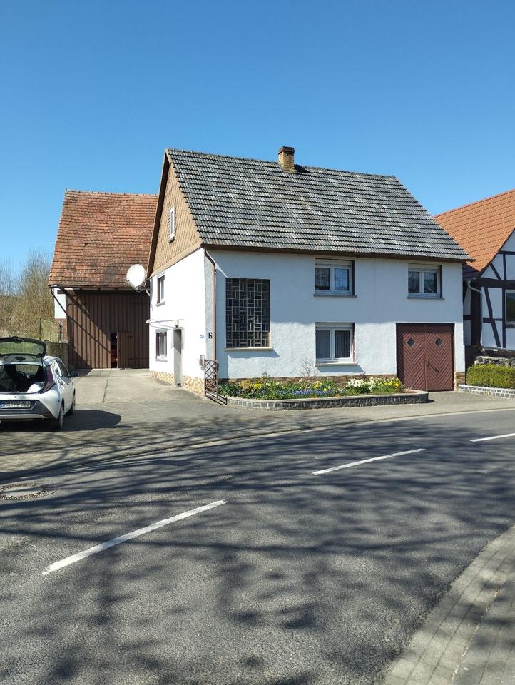 Thumbnail-Familienhaus mit Scheune und Garten in 36320 Kirtorf Alsfeld 11km