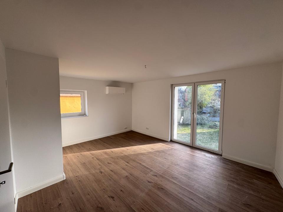 Thumbnail-Zentrale 3-Zi.-Wohnung mit Balkon, Gartennutzung und Stellplatz