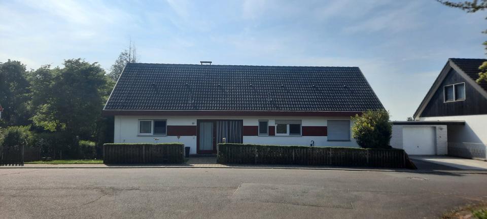 Thumbnail-Einfamilienhaus mit sep. Wohnung, Garten und Sonnenterrasse