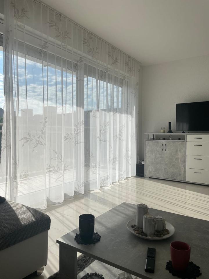 Thumbnail-Lichtdurchflutetes Wohnglück: 2-Zimmer-Juwel in Top-Zustand