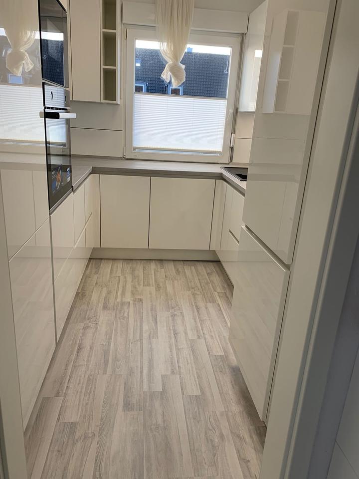 Thumbnail-Hattingen Welper 3,5 Zimmer 56m2 mit Küche und Balkon