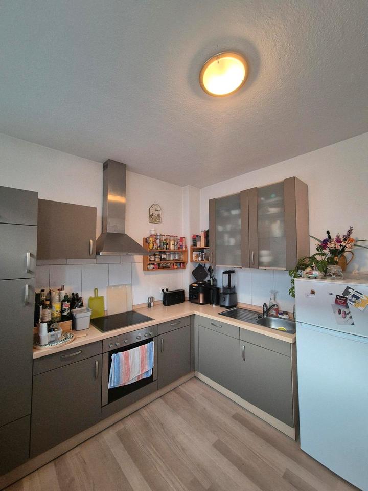 Thumbnail-Zwischenmiete - Möblierte 2-Zimmer-Altbauwohnung (Feb-Apr)