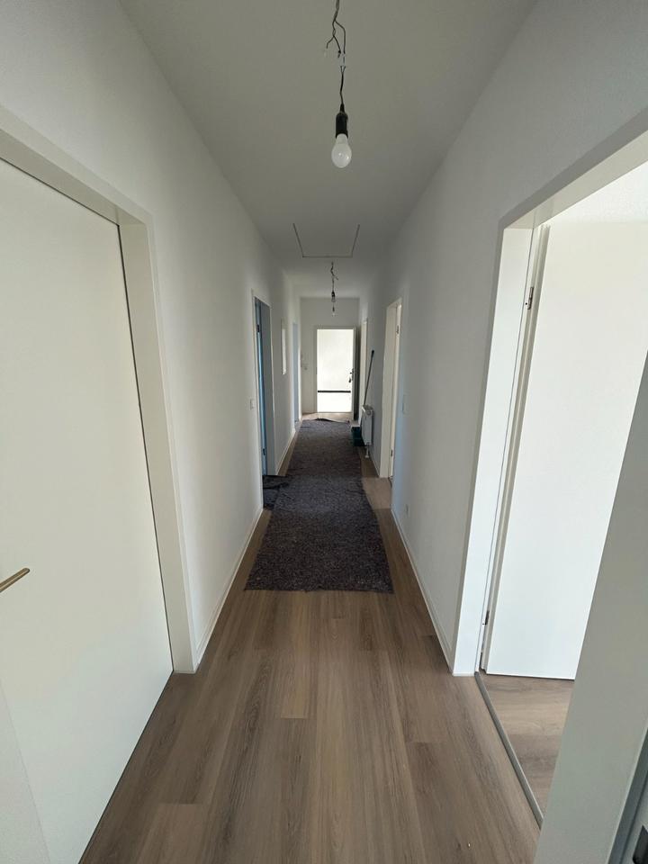 Thumbnail-Moderne3-Zimmer-Wohnung,Kernsanierung-90m2-Balkon & Stellplatz