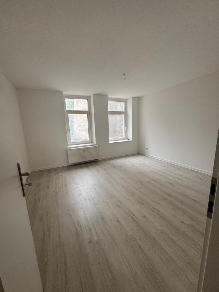 Thumbnail-**NEU SANIERTE 2 Zimmer Wohnung in Zeitz (Sachsen Anhalt)++