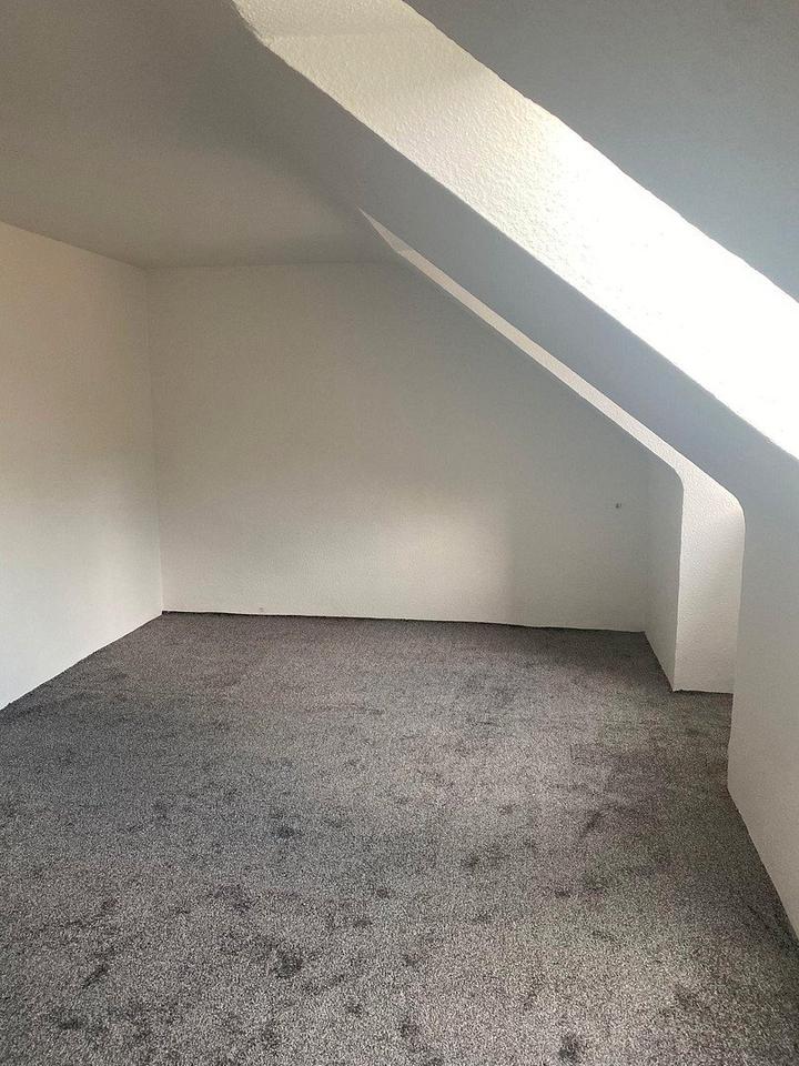 Thumbnail-Top-Lage in Neudorf: Helle 2-Zimmer-Wohnung Nähe Uni & HBF