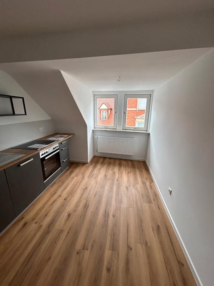 Thumbnail-moderne 2-Zimmer-Wohnung zentral in Lichtenfels, saniert!