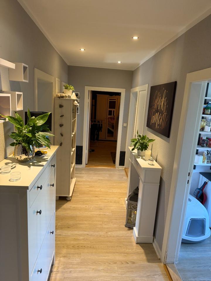 Thumbnail-Hochwertig sanierte 3 Zimmer Wohnung mit Balkon in Schleswig