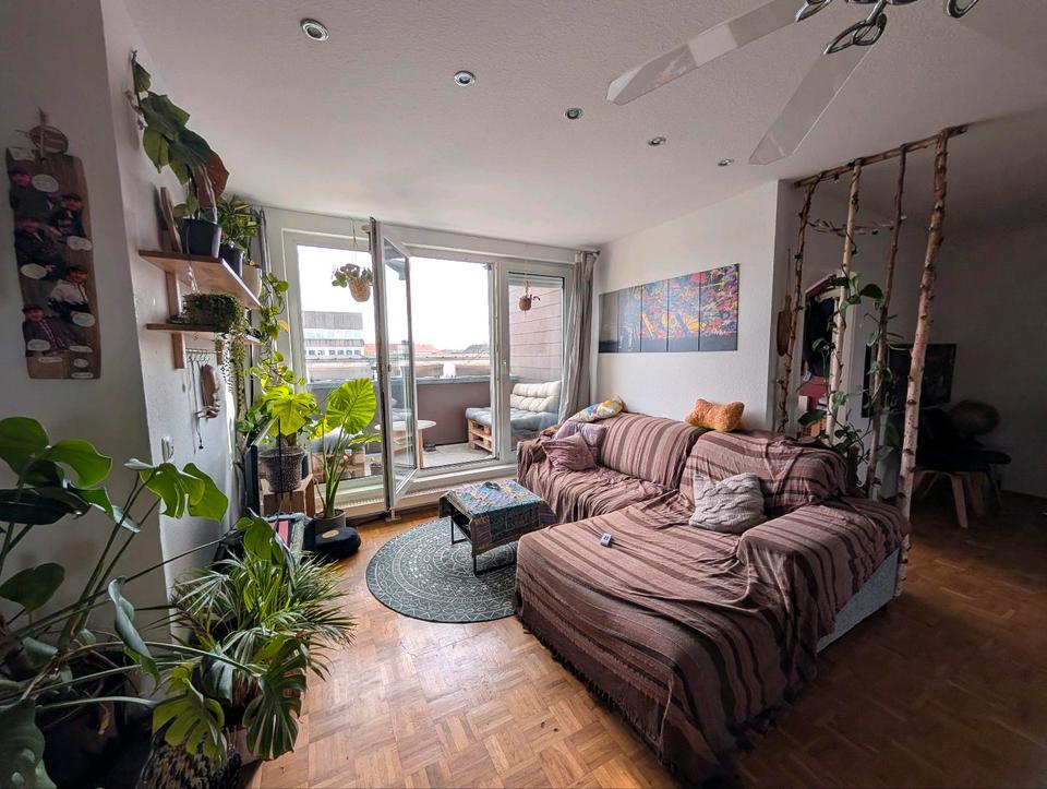 Thumbnail-3 Zimmer Wohnung, Oberricklingen, 59 m², Südbalkon, vollmöbliert