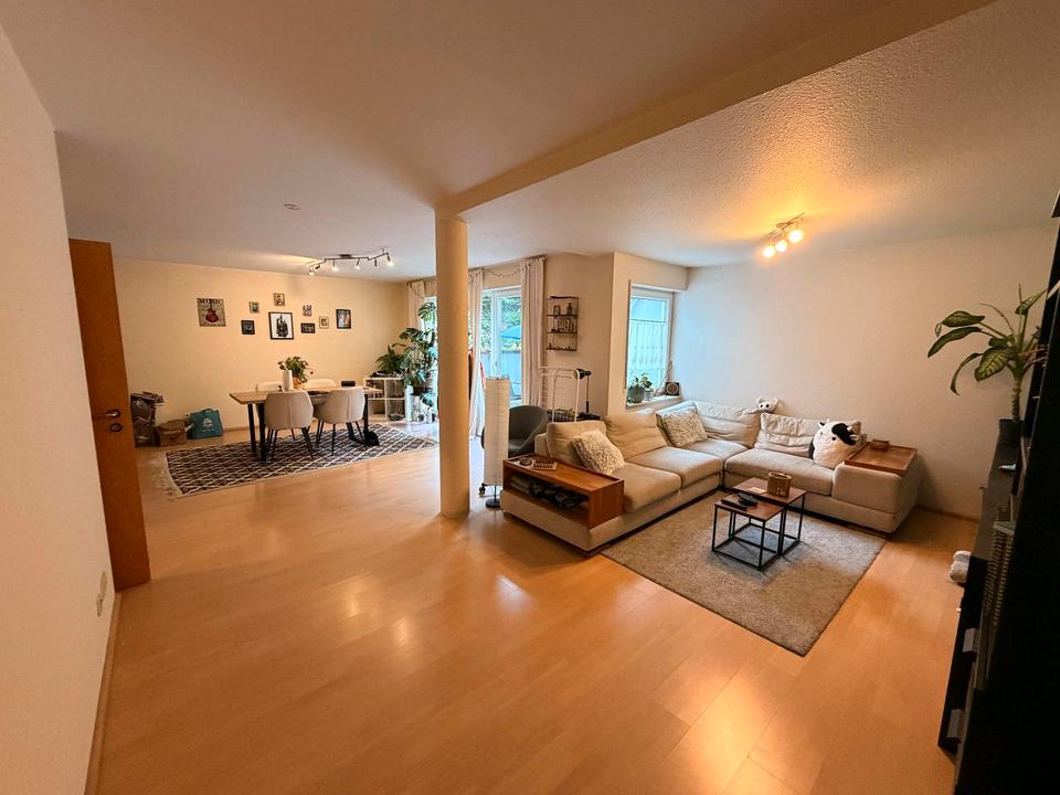 Thumbnail-Helle 2-Zimmer-Souterrainwohnung mit Terrasse