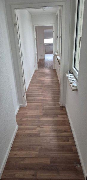 Thumbnail-große 2 Zimmerwohnung neu saniert in Solingen Mitte
