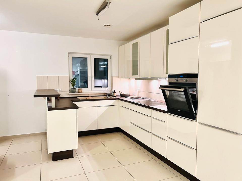 Thumbnail-Hochwertig möblierte 3-Zimmerwohnung in guter Lage