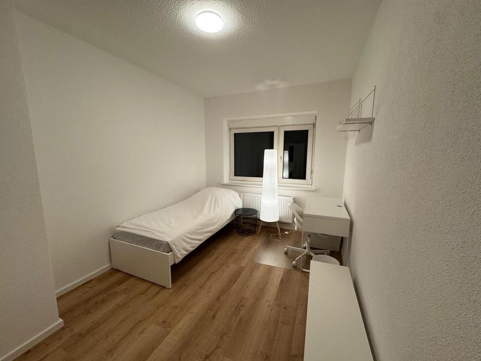 Thumbnail-Möbliertes, renoviertes WG-Zimmer – Bad Cannstatt