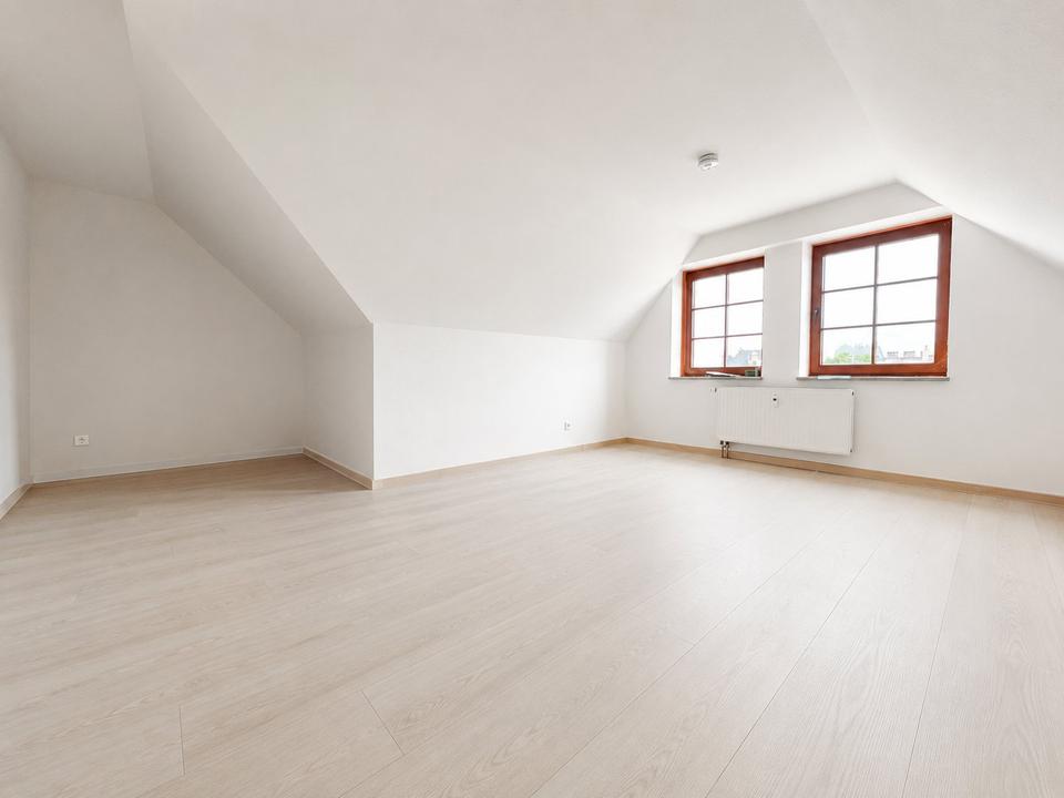 Thumbnail-Frisch renovierte 2-Raum-Dachgeschosswohnung in Zittauer Innenstadt