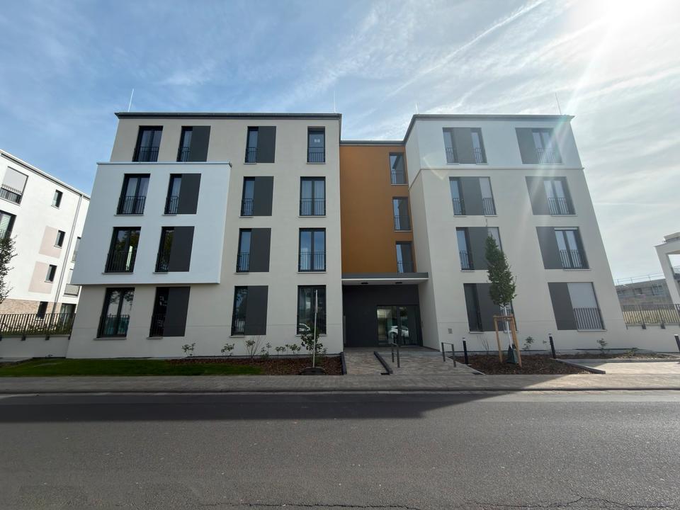 Thumbnail-Moderne Neubau-2-Zimmer-Wohnung mit Garten im Zweitbezug