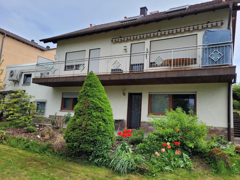 Thumbnail-Zweifamilienhaus Zweibrücken Stadtrandlage großer Garten