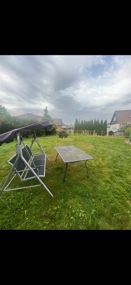Thumbnail-Großzügige 2-Zimmer-Wohnung mit großem Garten in Ruhiger Lage