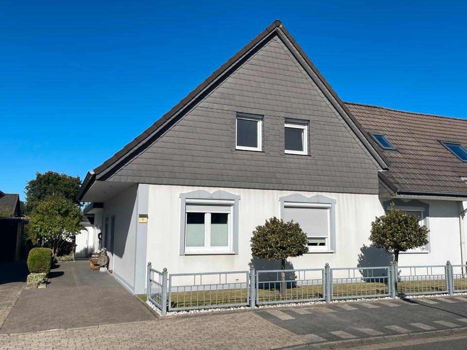 Thumbnail-Schönes Einfamilienhaus Mehrgenerationenhaus in Himmelreich