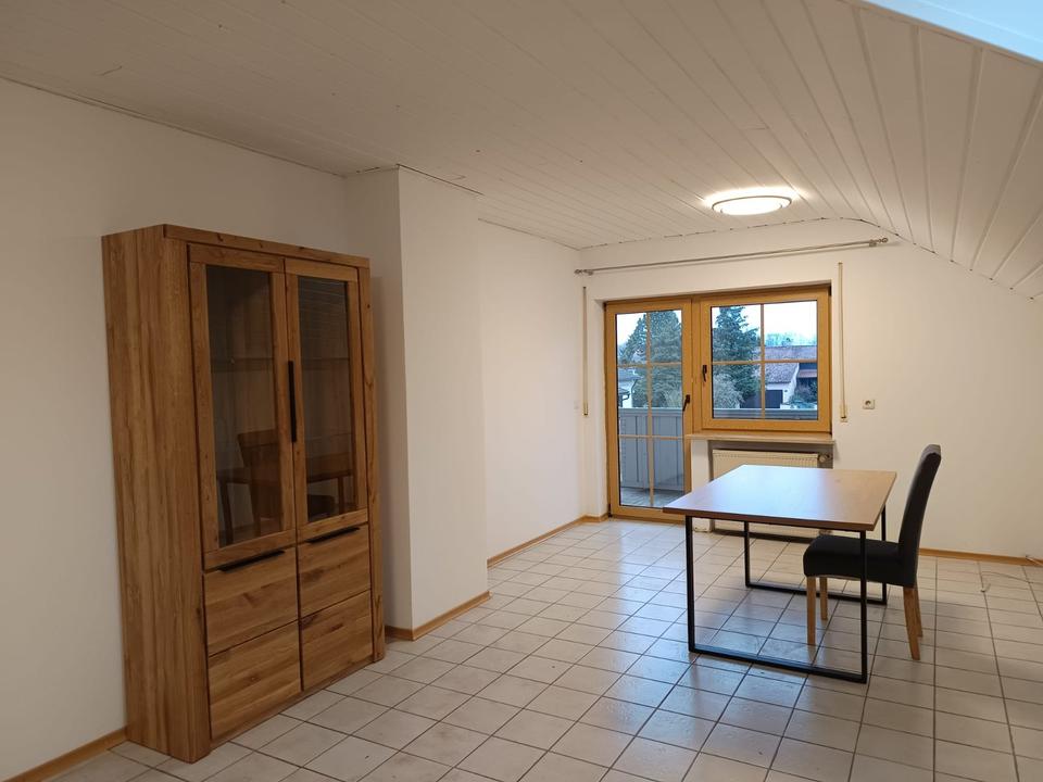 Thumbnail-4-Zimmer-Wohnung (130 m²) im 1. OG eines 2-Familienhauses