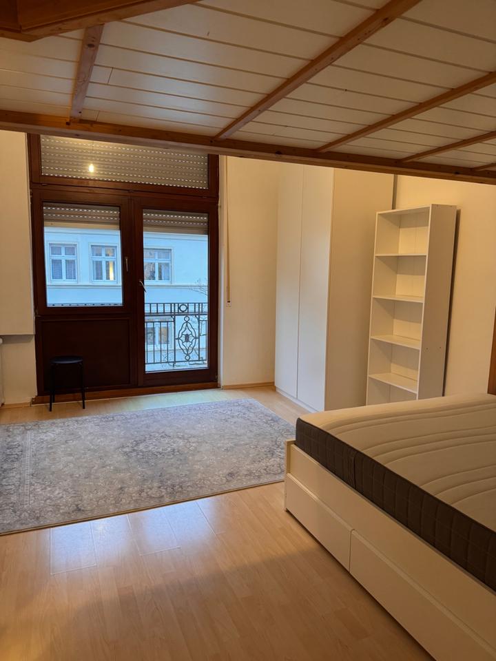 Thumbnail-WG Zimmer mit eigenem Bad | Hirschstraße in Karlsruhe