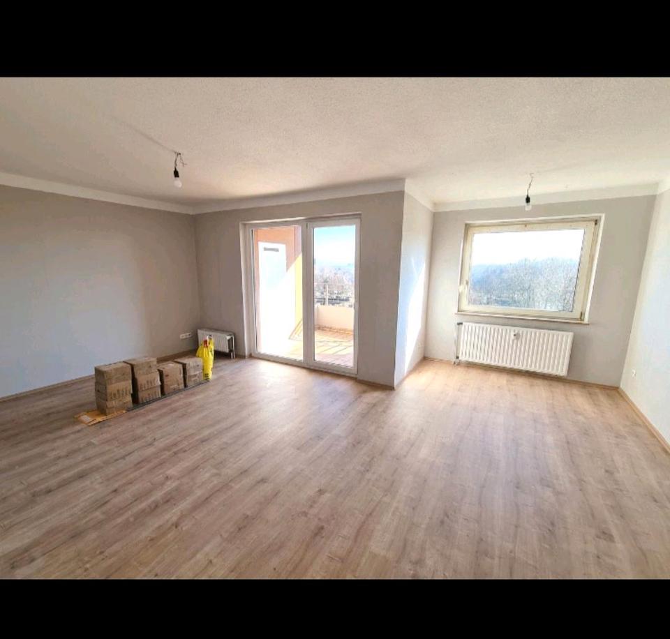 Thumbnail-Helle 3- Zimmer Wohnung Barrierefrei mit Balkon Bamlerpark