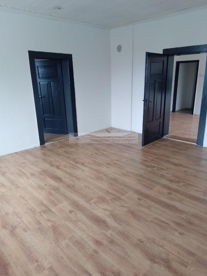 Thumbnail-Großräumige Etagenwohnung in Waidhaus-Frankenreuth zu vermieten.