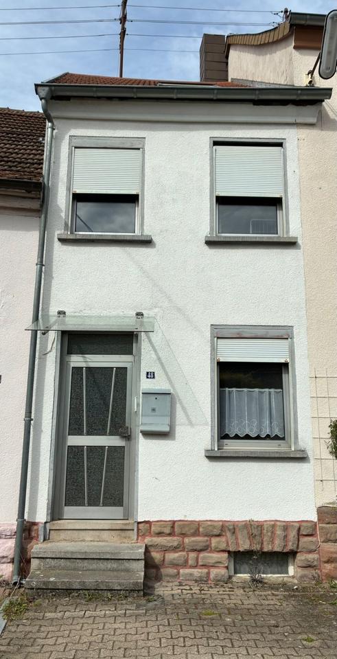 Thumbnail-Beidseitig angebautes 1-Familienhaus in St. Wendel