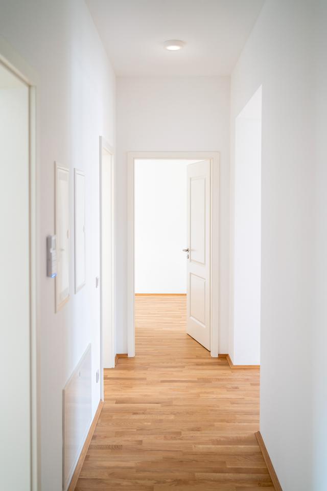 Thumbnail-Moderne 3-Raumwohnung mit eigenem Gartenanteil - WE01