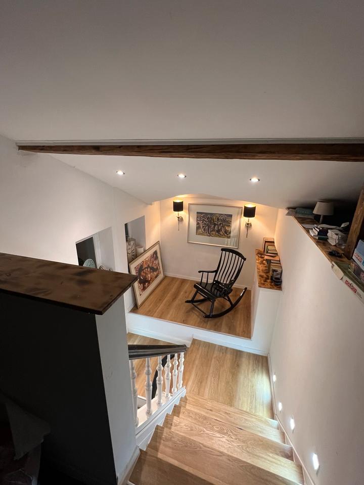 Thumbnail-Hochwertig sanierte Altbauwohnung 260 m² in Wuppertal Sauna,