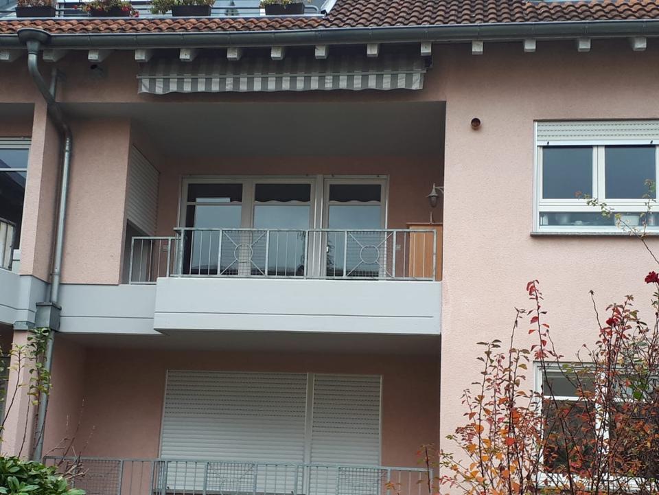 Thumbnail-Großzügige, neu renovierte 3,5 Zi. Whg in Weingarten