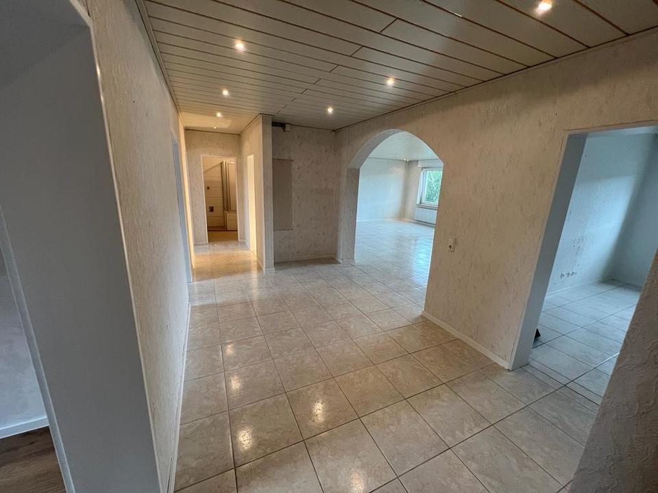 Thumbnail-Großzügige 4 Zimmer Wohnung mit Weitblick - Aplerbecker Mark