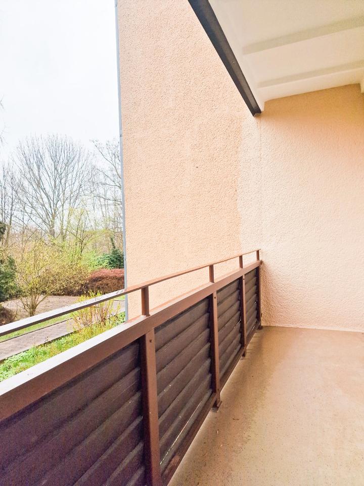 Thumbnail-3-Raum-Wohnung mit Balkon in innerstädtischer Lage