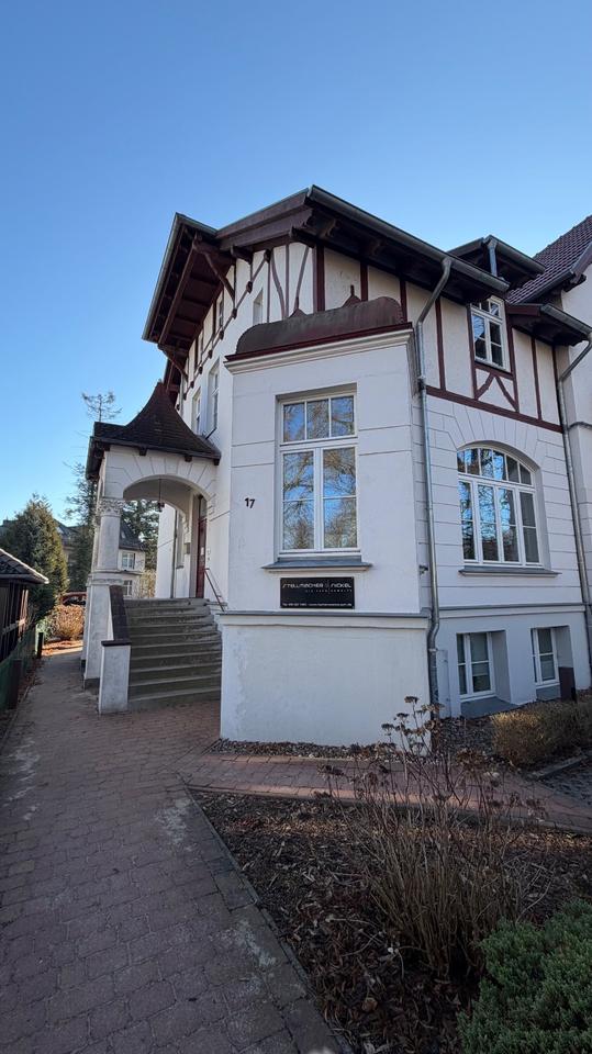 Thumbnail-Büro- und Parxisräume in der Buchholzallee zu vermieten