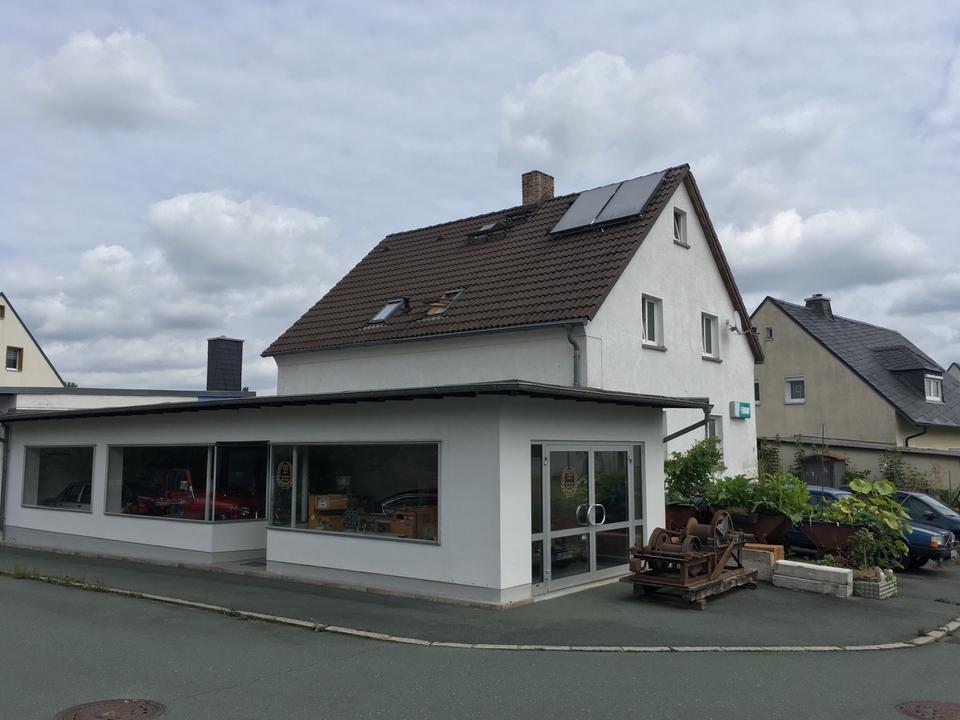 Thumbnail-Wohnhaus Werkstatt Halle KFZ PKW Oldtimer Schreiner Handwerk