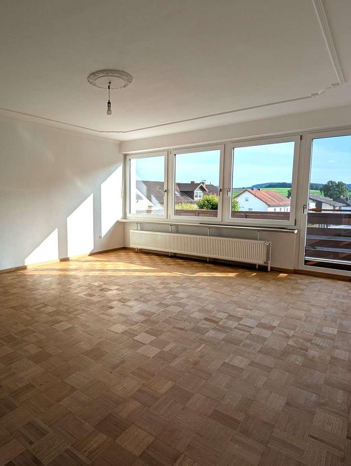 Thumbnail-*** Frisch renovierte 3-Zimmer Wohnung in zentraler Lage ***