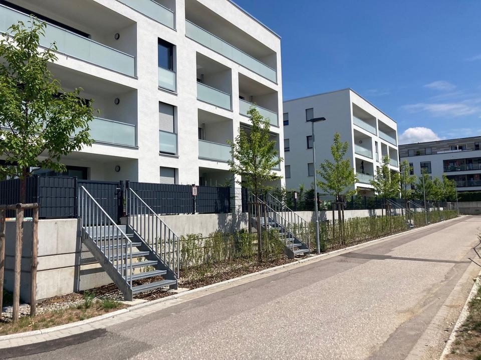 Thumbnail-Neuwertige und modern möblierte Wohnung in Denkendorf