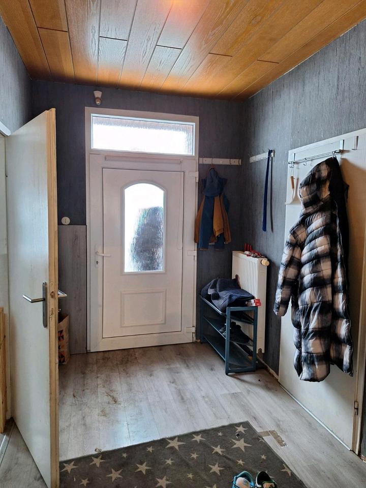 Thumbnail-Große Wohnung mit Garten und Hof