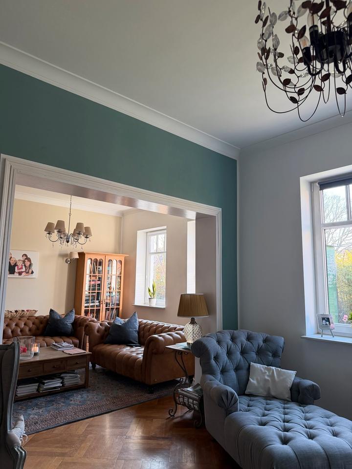 Thumbnail-Kleine Blaue Villa Haus 230m2