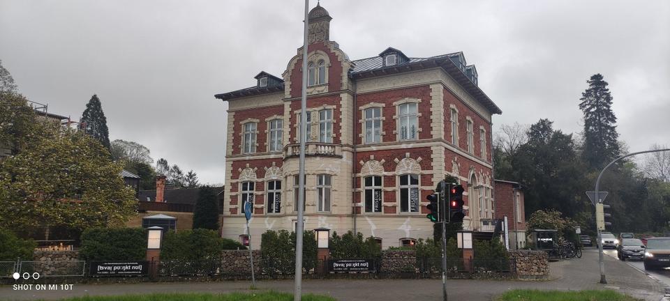 Thumbnail-DG-Wohnung170m² mit Balkon55m² in alter Villa in BorkenMitte