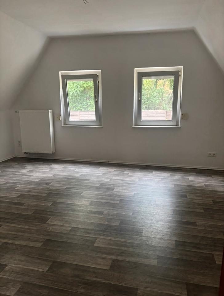 Thumbnail-Dachgeschosswohnung ca. 70 qm zu vermieten