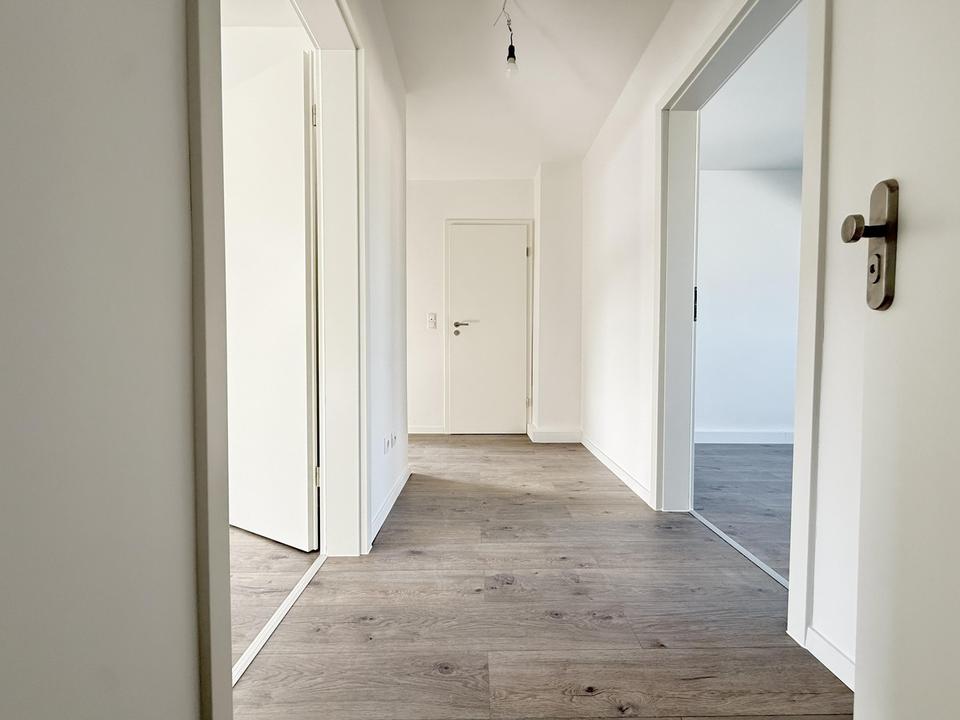 Thumbnail-Hochwertig sanierte 3-Zimmer-Wohnung mit Ausblick auf das Osthaus Museum – Erstbezug in Hagen Mitte