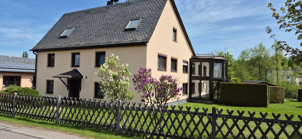 Thumbnail-EFH mit 2 WE incl. Werkstatthalle, Pool, Wintergarten,Sauna,Kamin